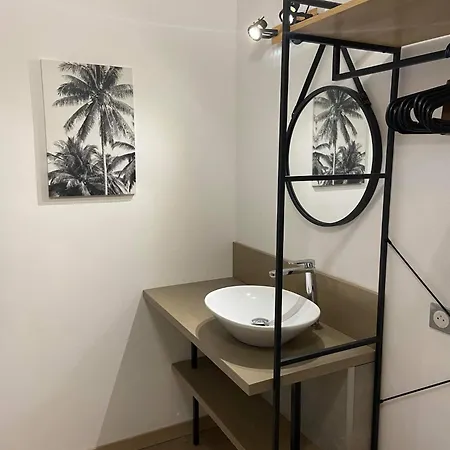 Дом отдыха Cocon Pour 2 Avec Jacuzzi Andilly (Charente-Maritime)